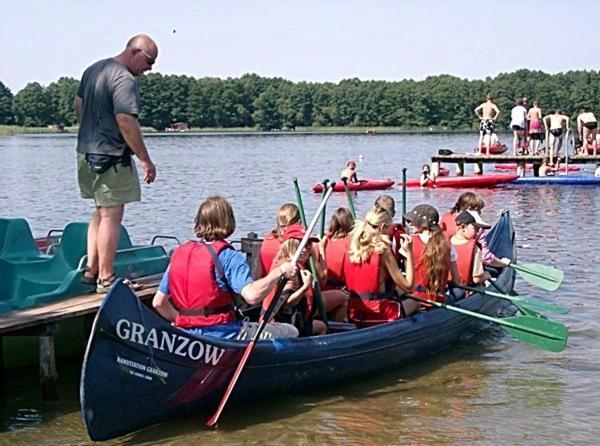 Gruppenbungalow-Waldhaus-Am Ferienpark Mirow Exteriér fotografie