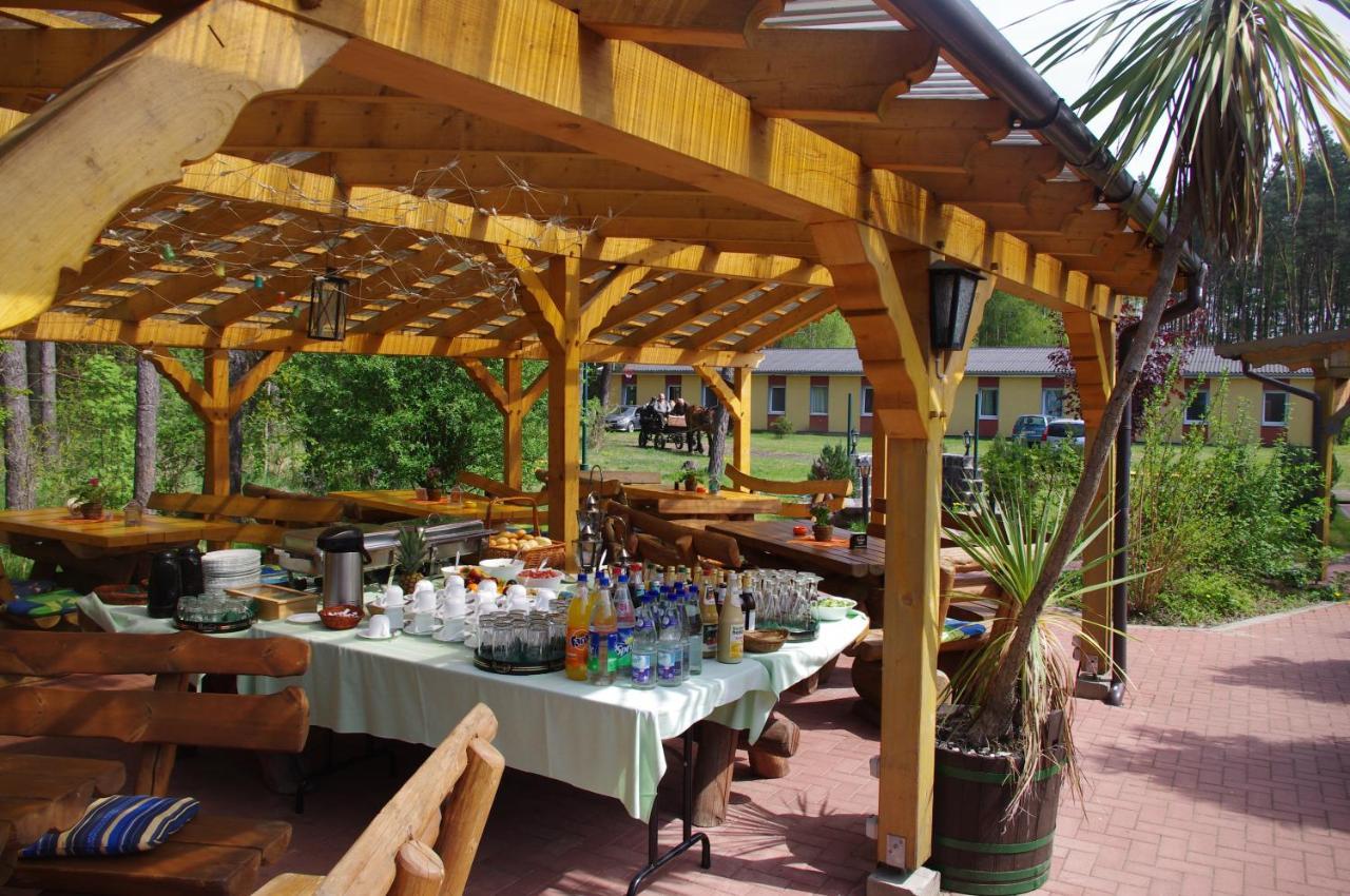 Gruppenbungalow-Waldhaus-Am Ferienpark Mirow Exteriér fotografie