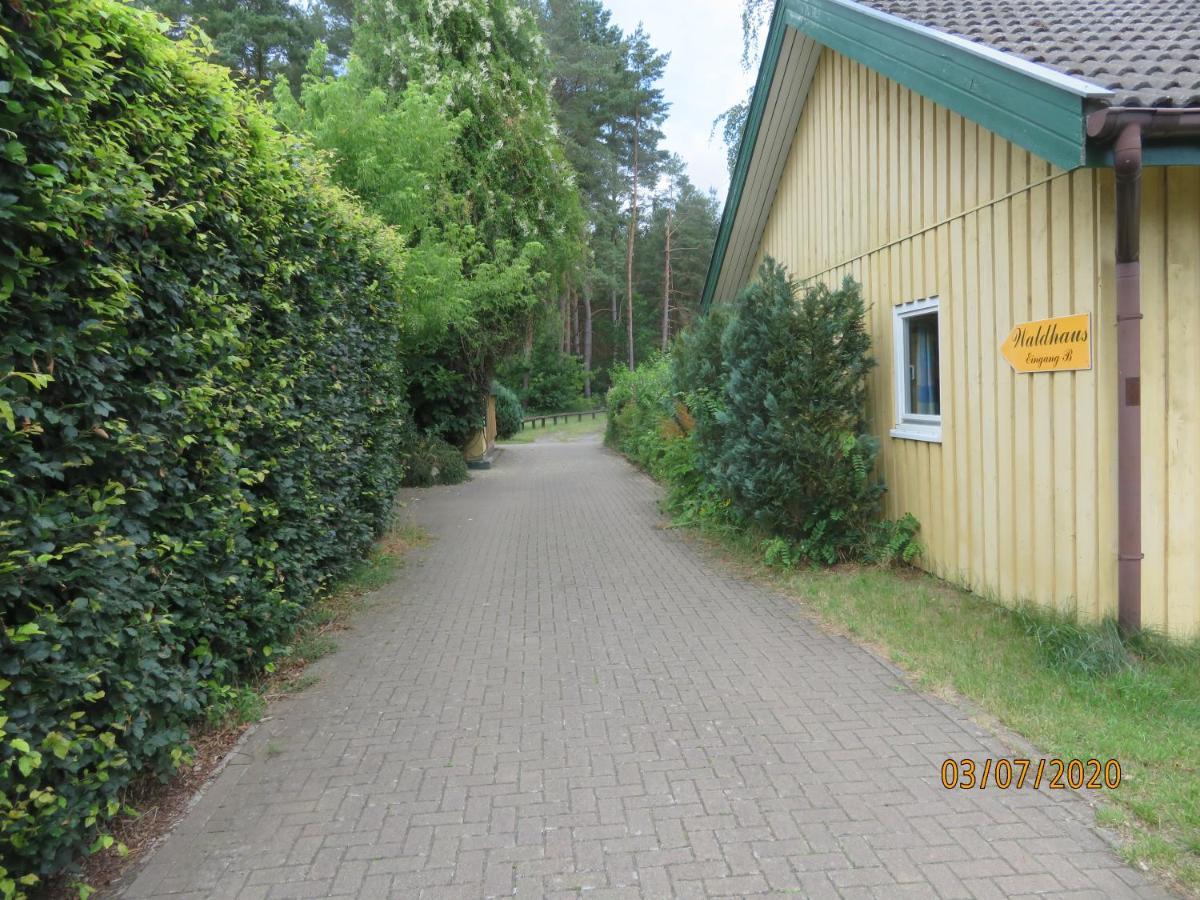 Gruppenbungalow-Waldhaus-Am Ferienpark Mirow Exteriér fotografie